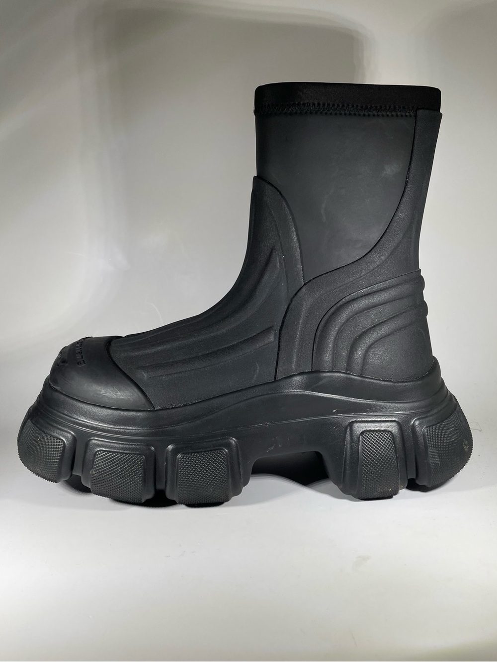 Alexander WANG CHUNKY BLACK STORM BOOTS Size 39 US 8 No Box
